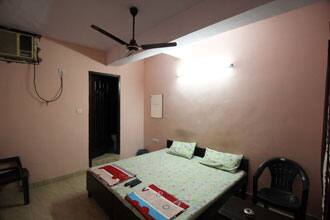 Hotel New Mayur, New Delhi 3
